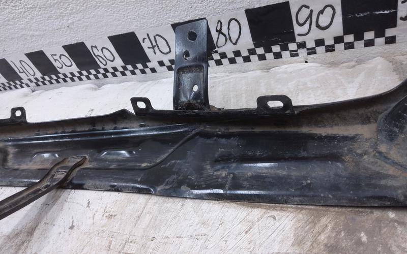 Усилитель заднего бампера