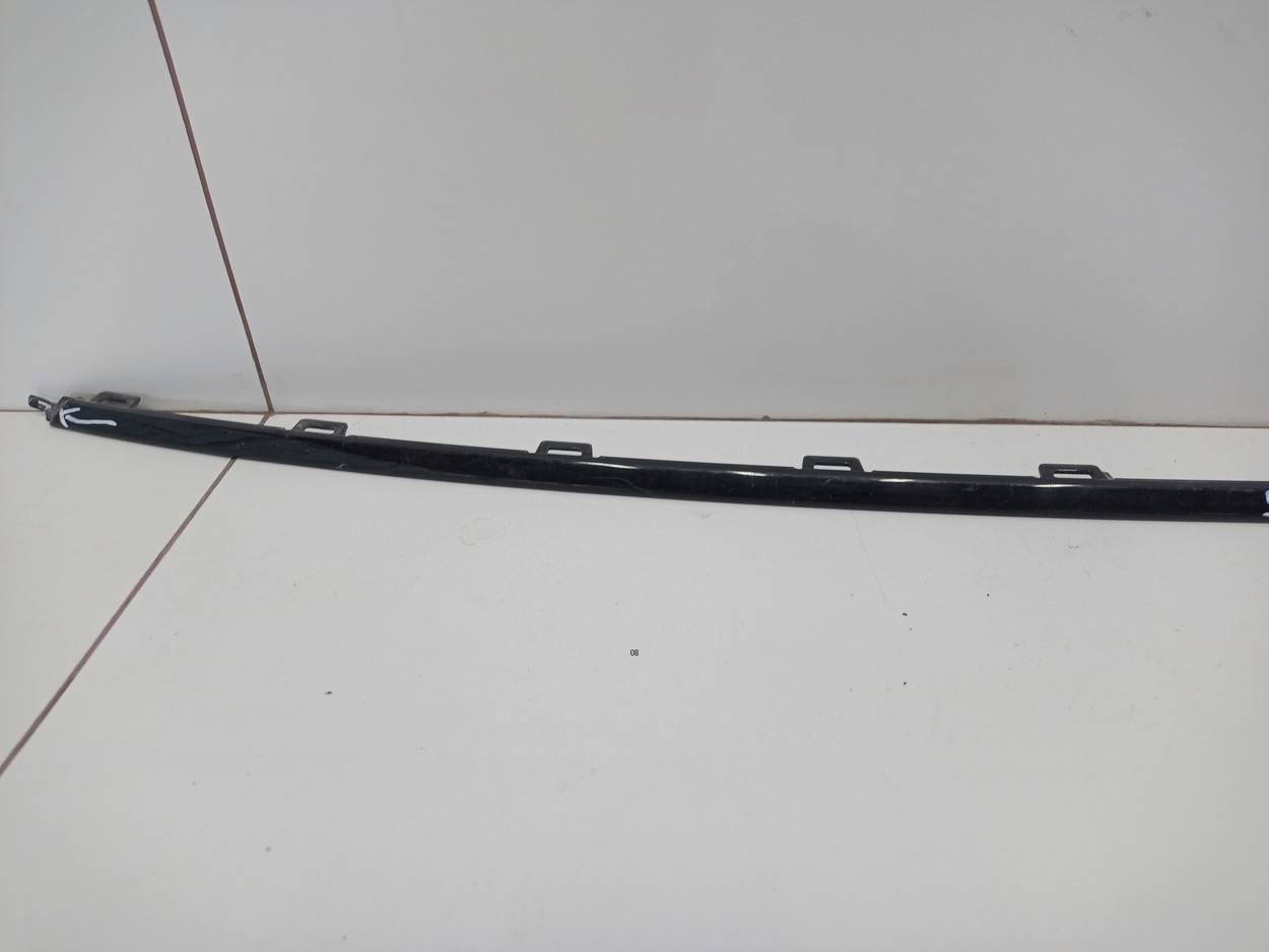 Накладка заднего бампера