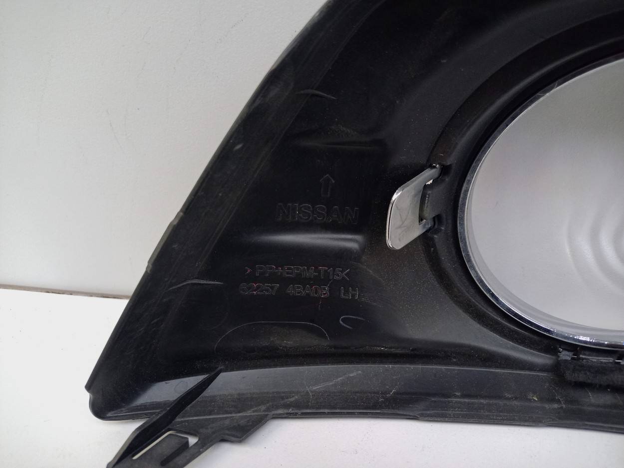 Накладка переднего бампера левая