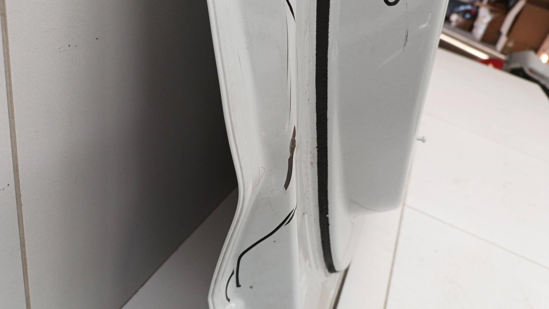 Дверь передняя левая