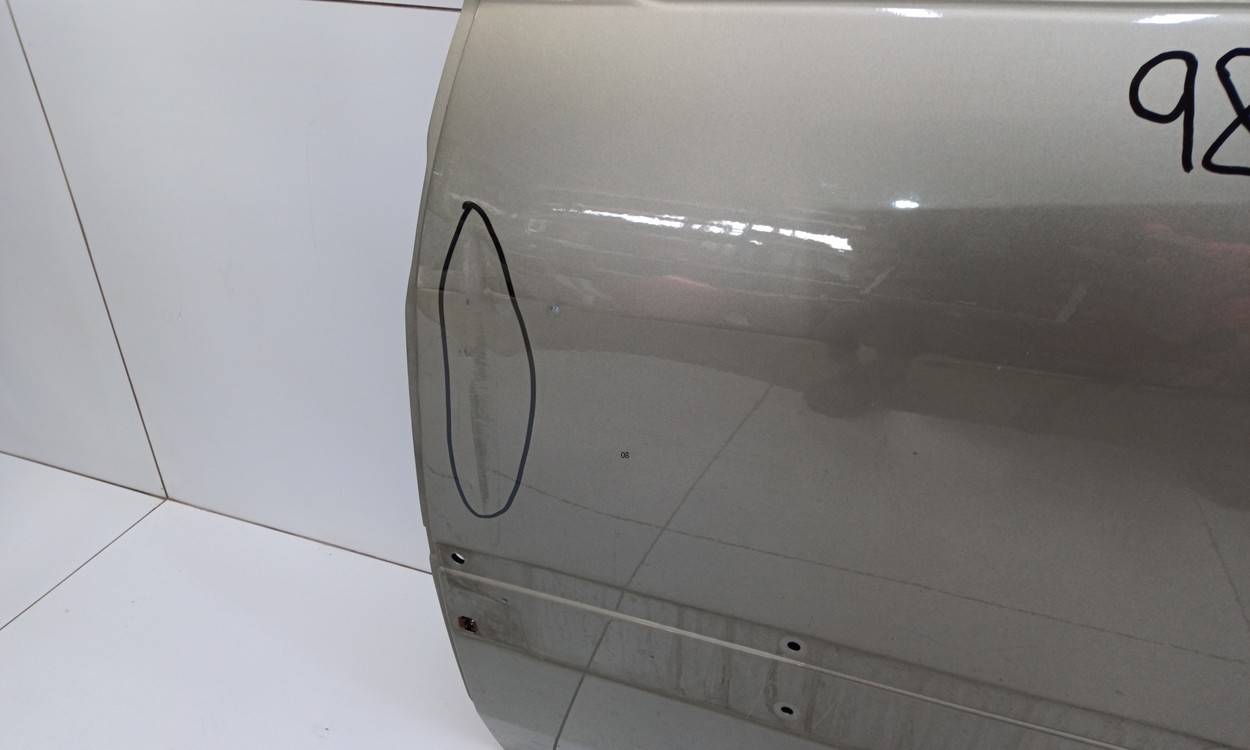 Дверь задняя левая