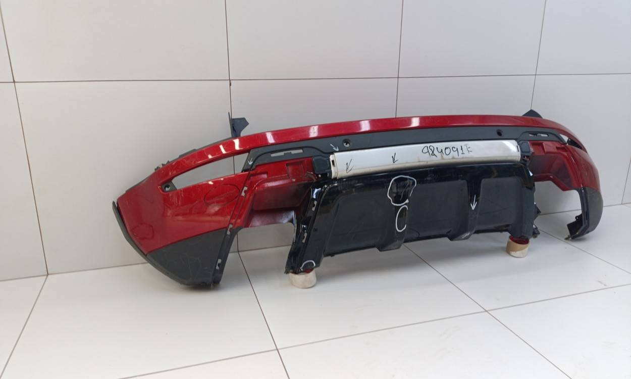 Бампер задний