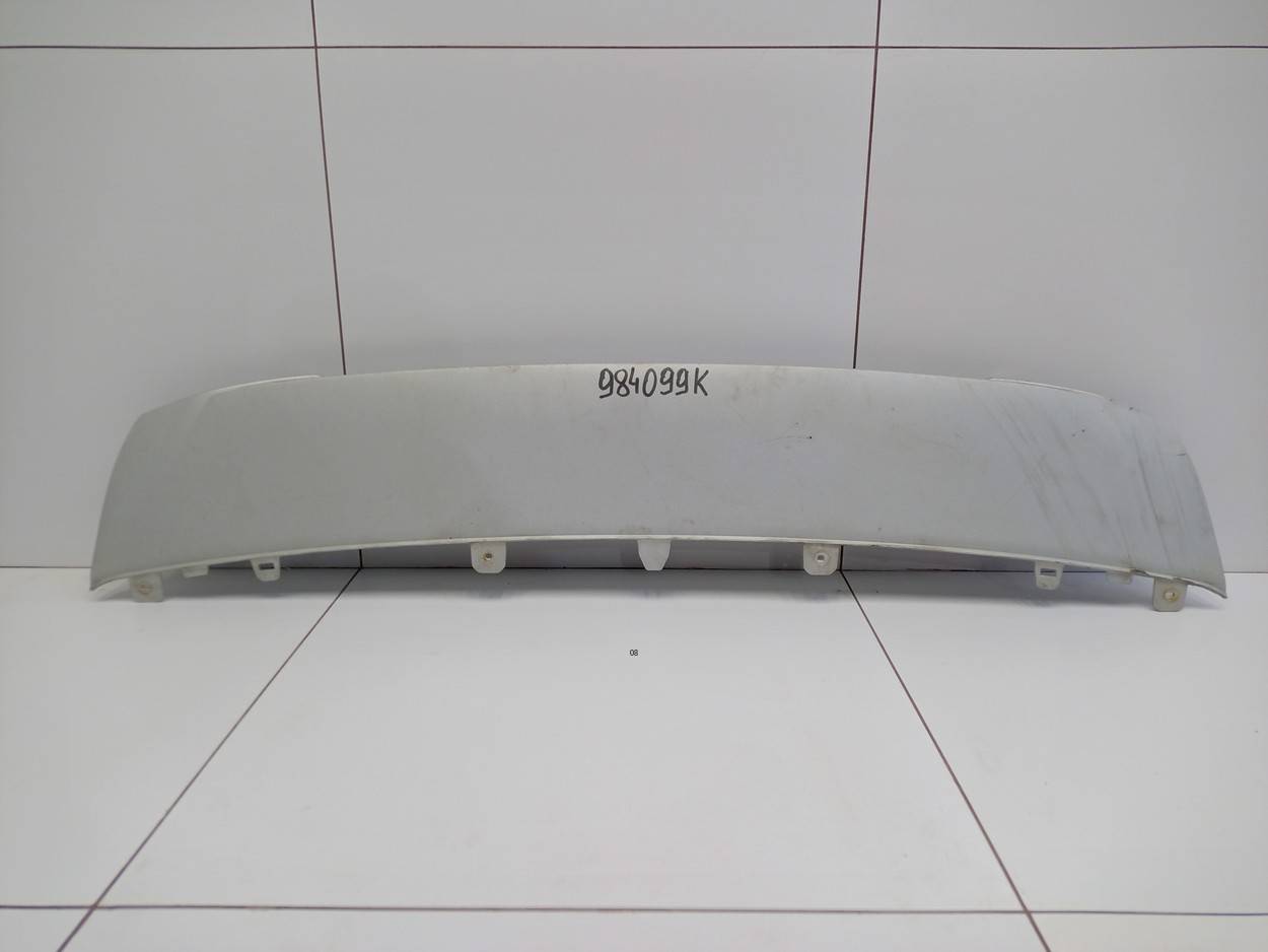 Накладка переднего бампера