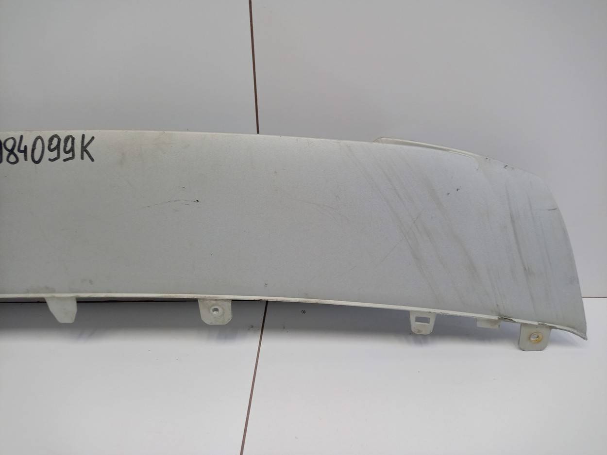 Накладка переднего бампера