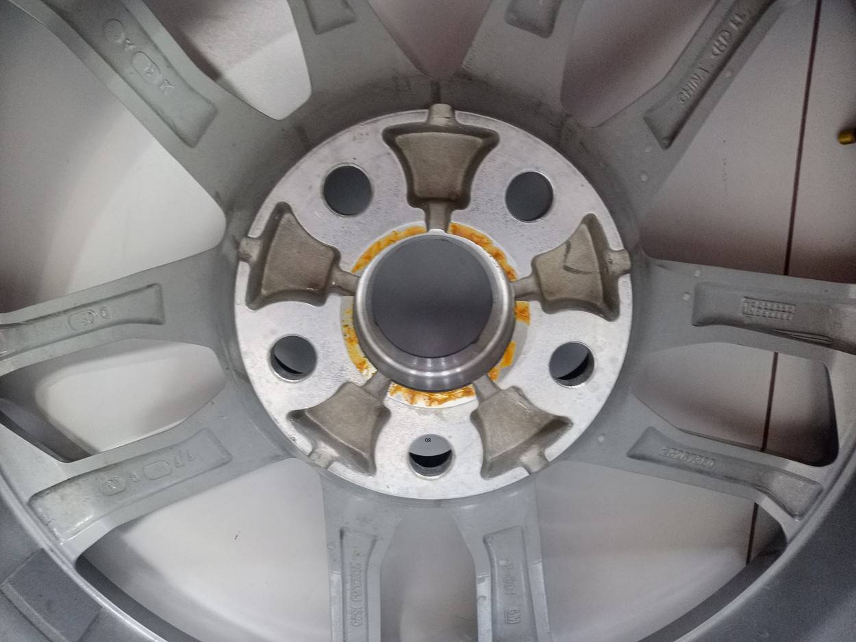 Диски колесные литые 4 шт