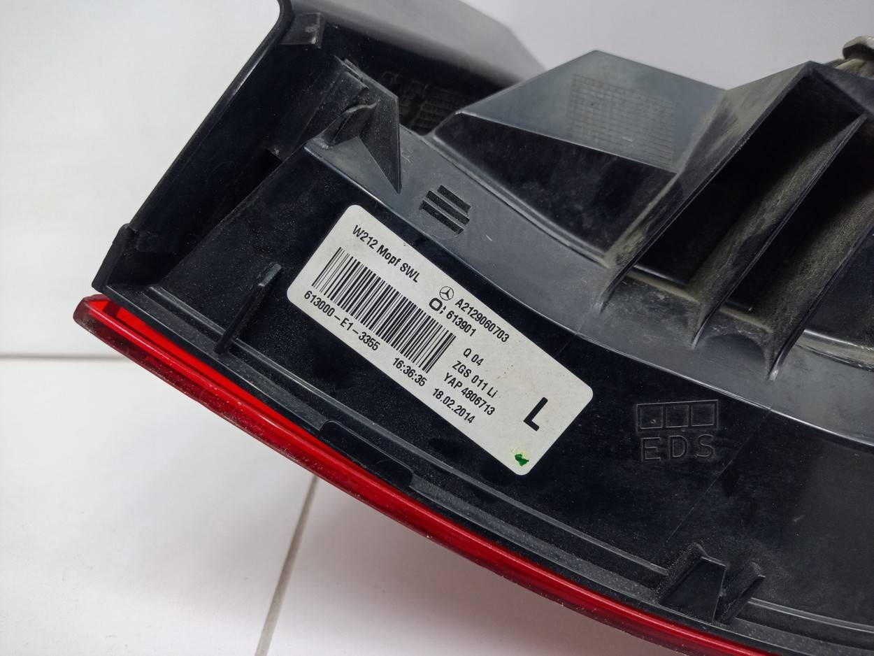 Фонарь задний наружный левый