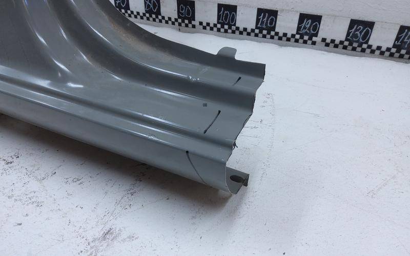 Кузовной элемент