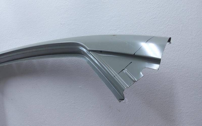 Кузовной элемент