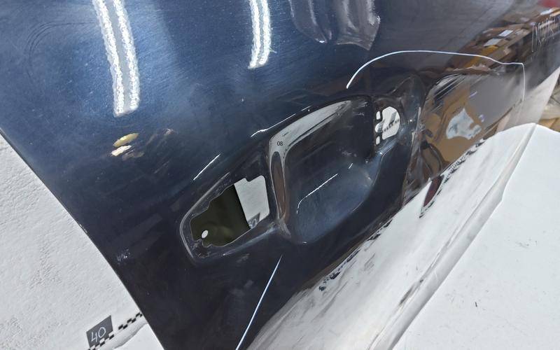 Дверь передняя правая