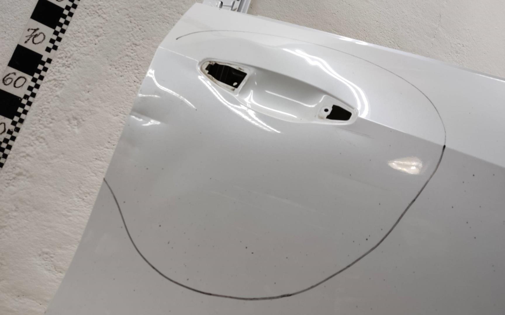 Дверь передняя правая