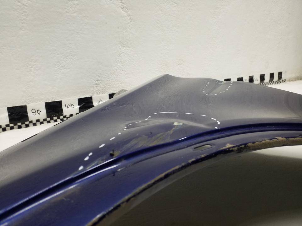 Крыло переднее левое