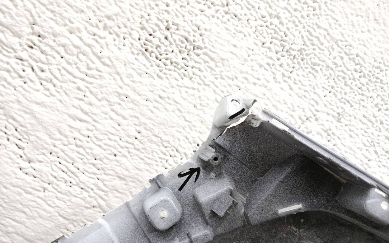 Бампер передний