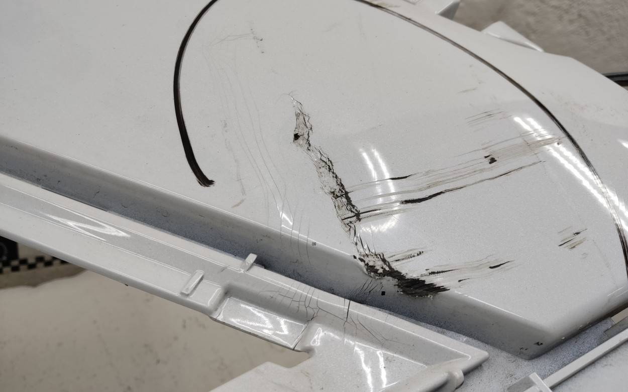 Бампер передний