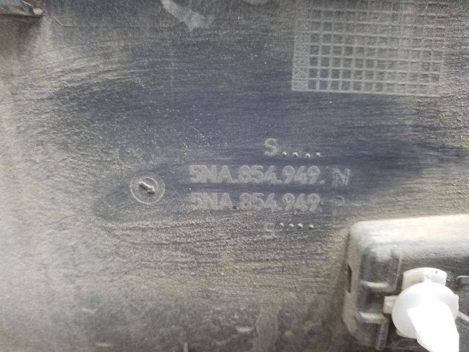 Накладка двери задней левой