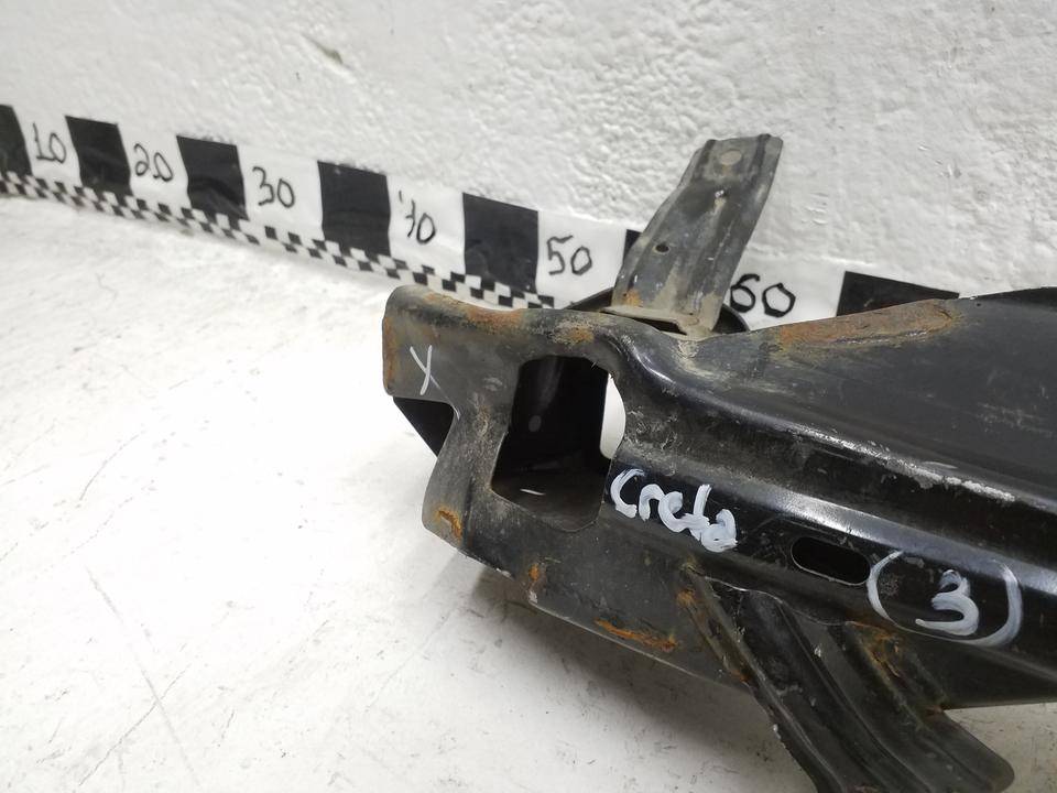 Усилитель заднего бампера