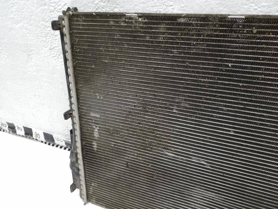 Радиатор охлаждения двигателя основной