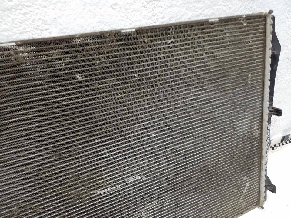 Радиатор охлаждения двигателя основной
