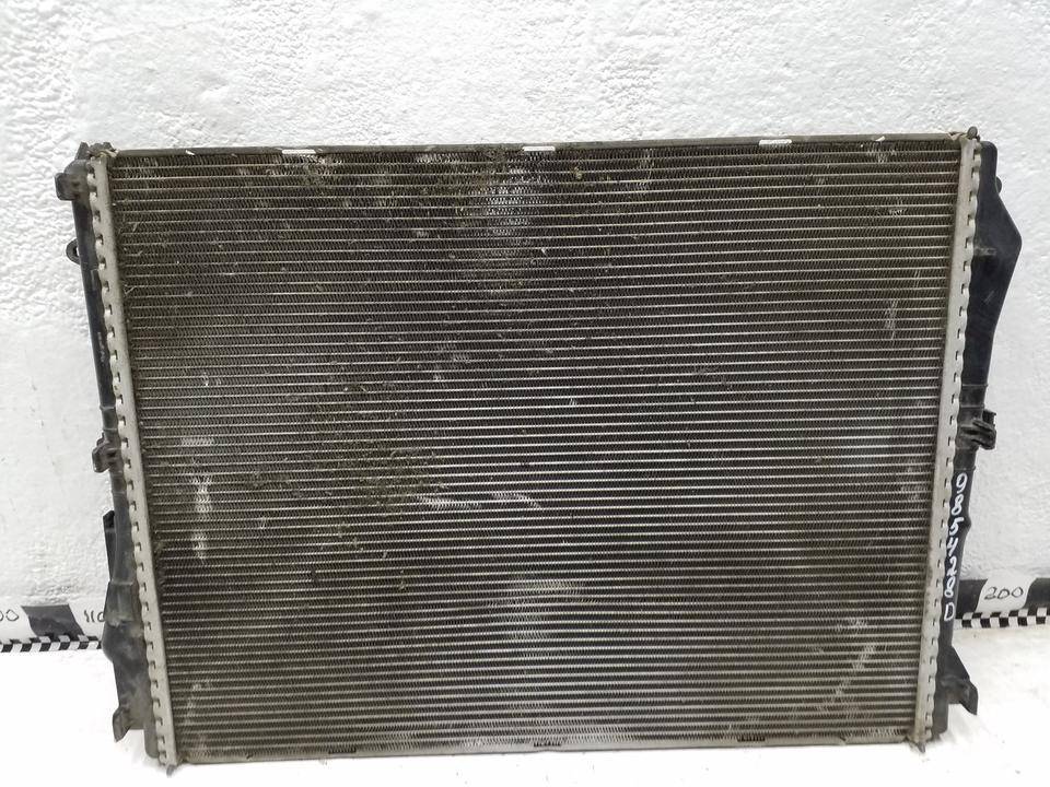 Радиатор охлаждения двигателя основной