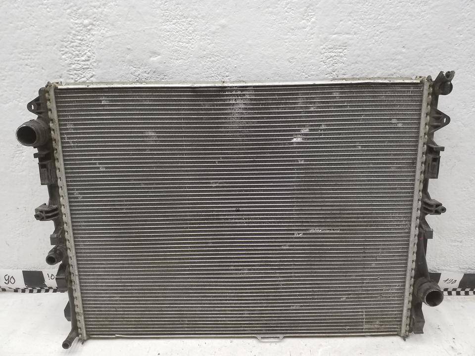 Радиатор охлаждения двигателя основной