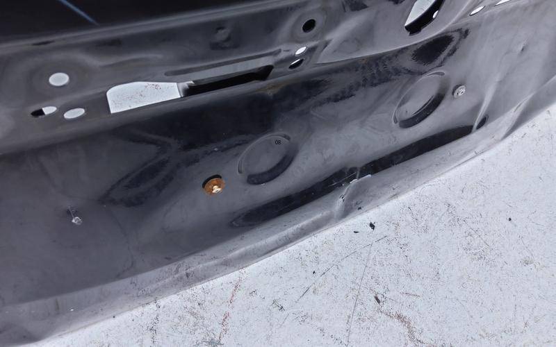 Крышка багажника