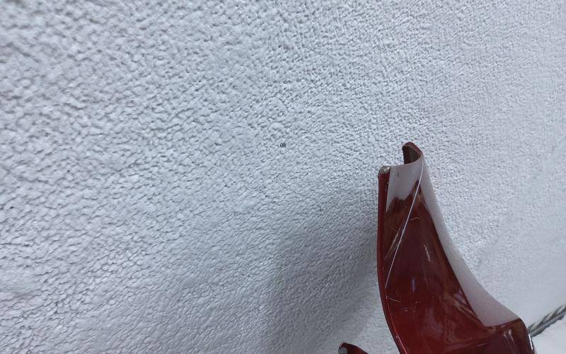 Крыло переднее правое