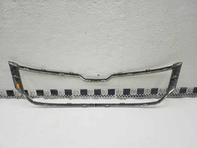 Накладка на решетку радиатора