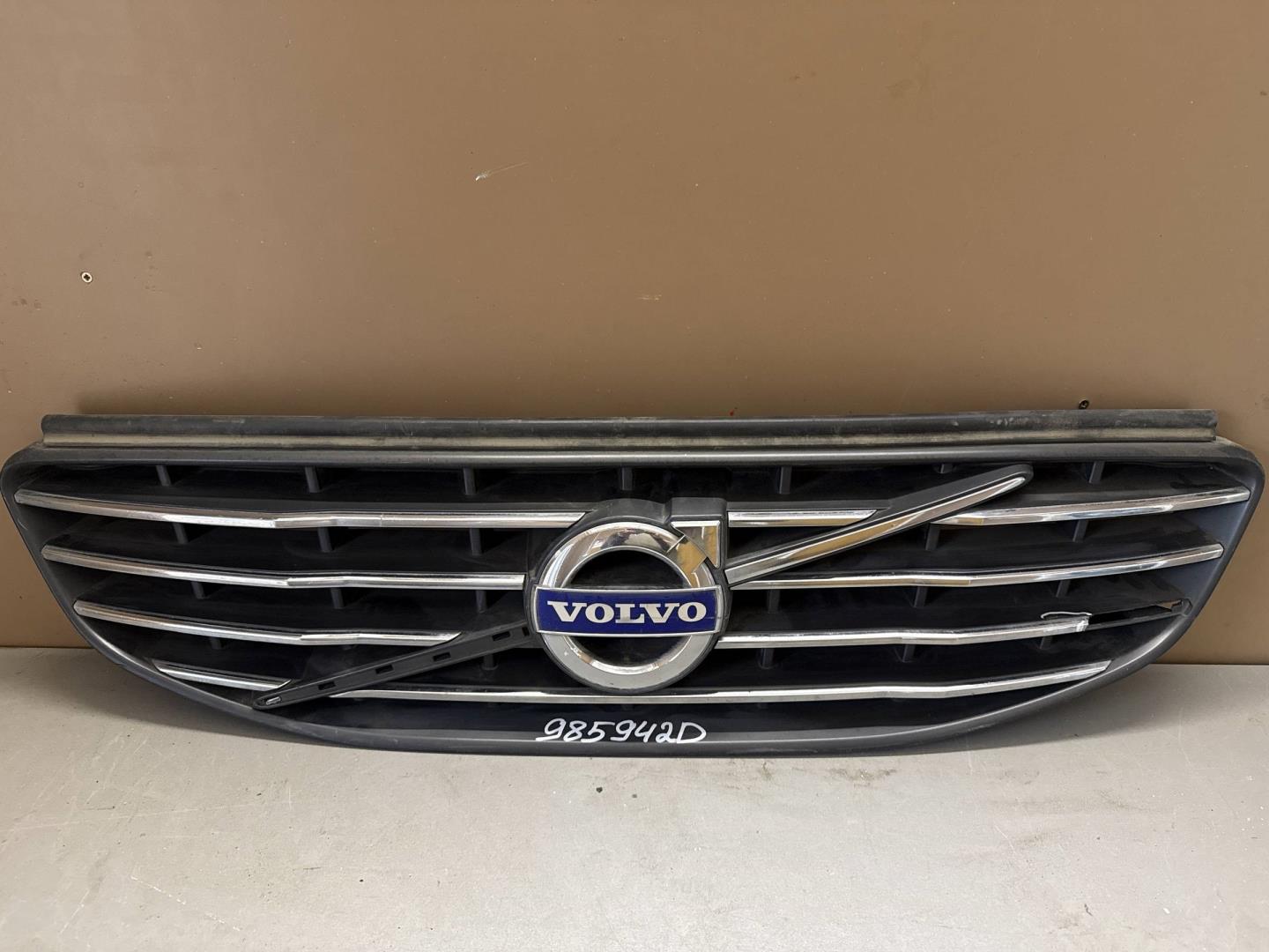 Решетка радиатора