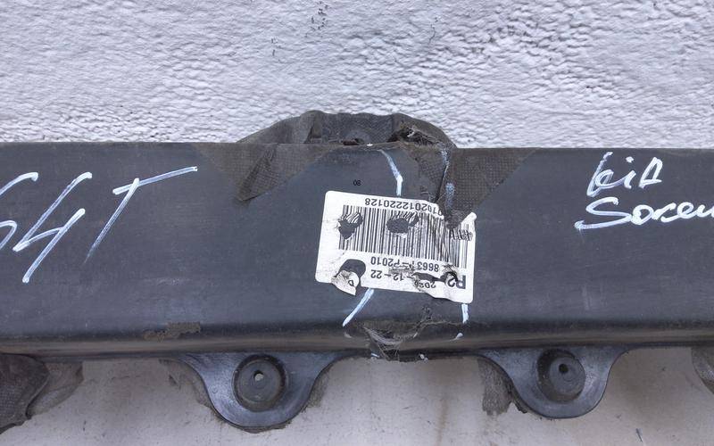 Усилитель заднего бампера