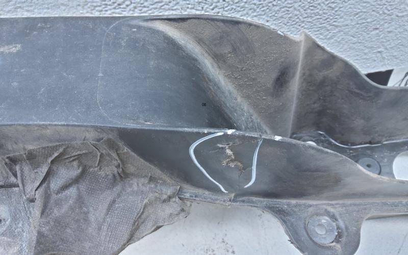 Усилитель заднего бампера