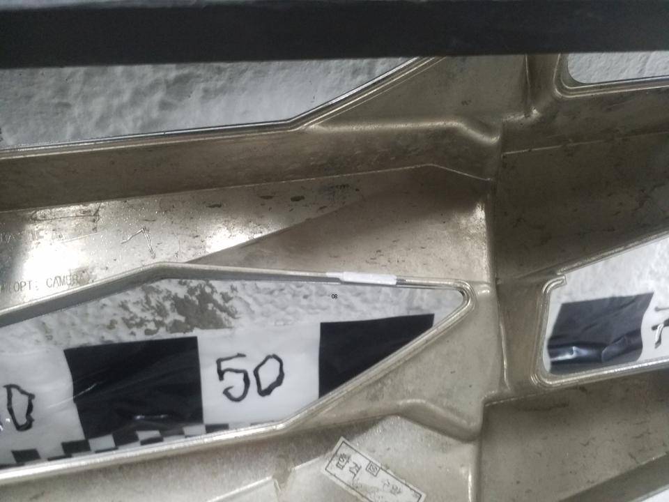 Решетка радиатора