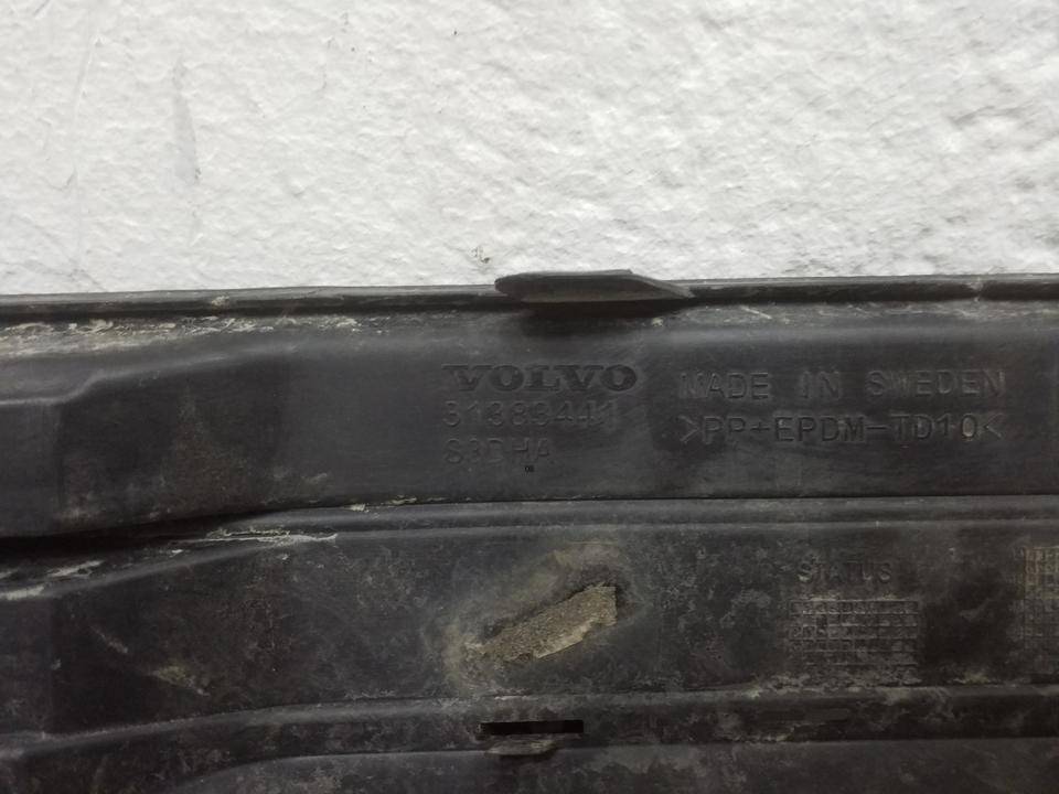 Накладка переднего бампера левая