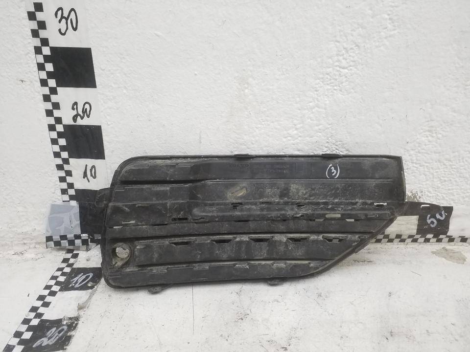 Накладка переднего бампера левая