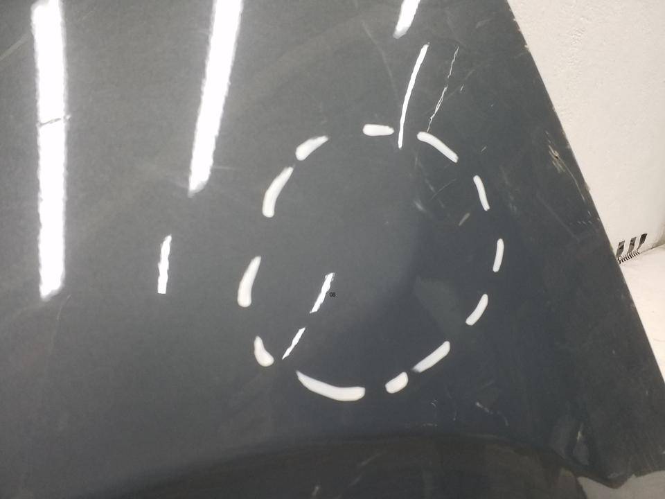 Крыло переднее левое