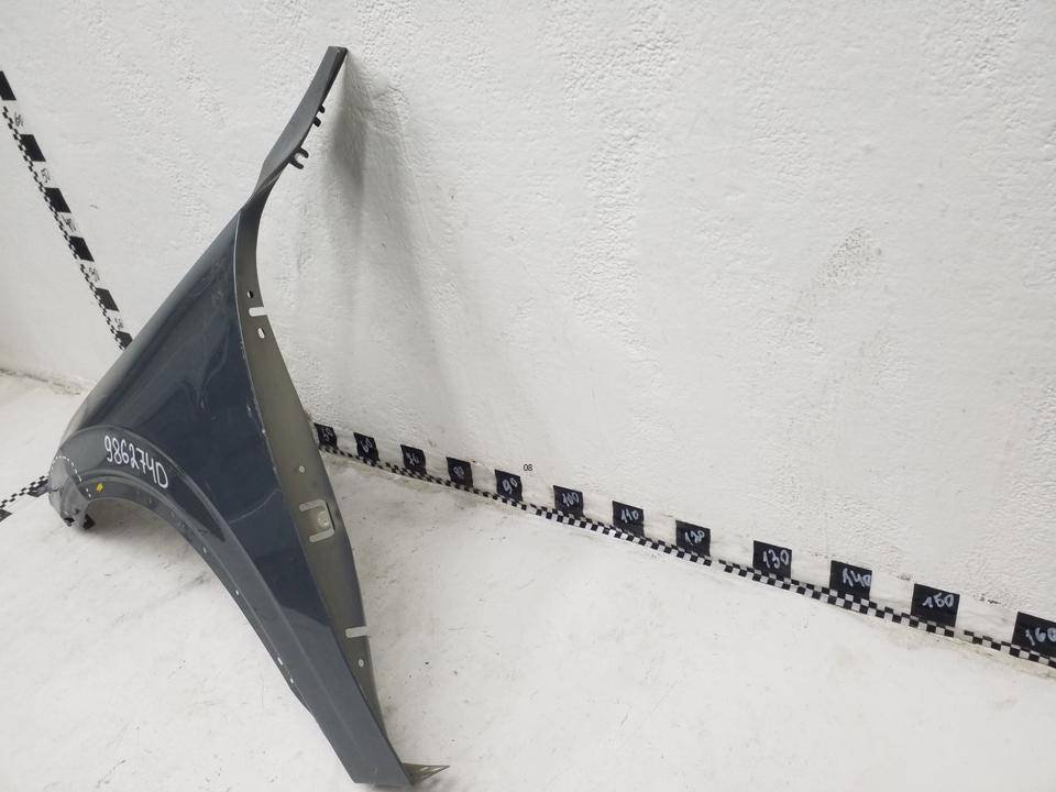 Крыло переднее левое