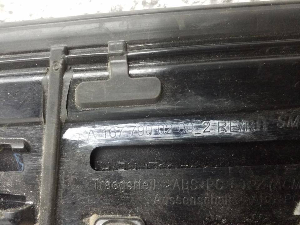 Накладка крышки багажника