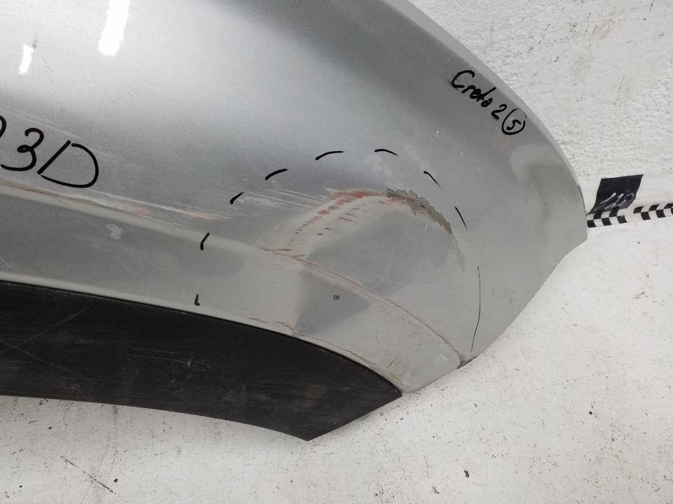 Крыло переднее правое