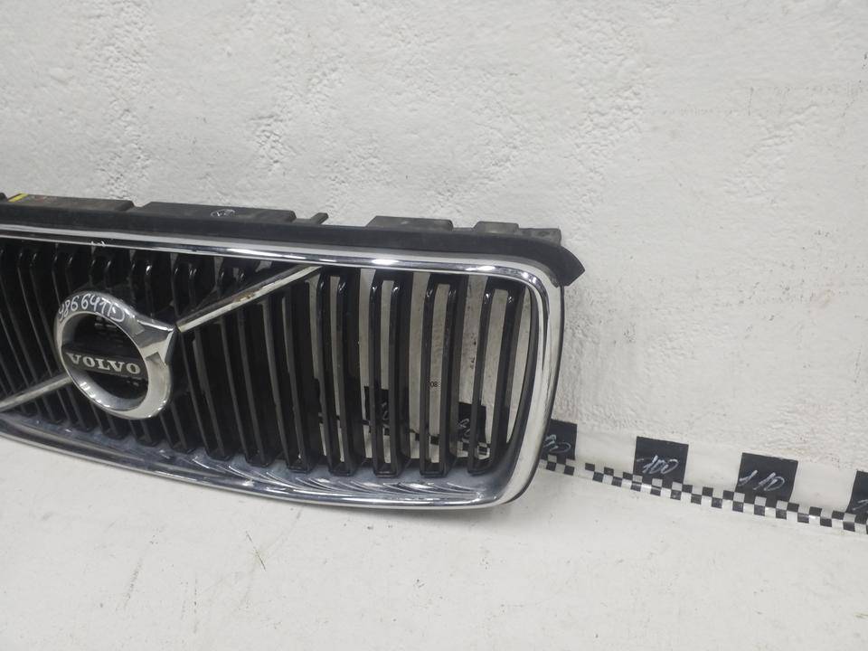 Решетка радиатора