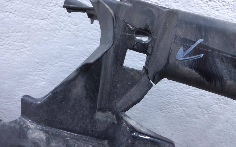 Бампер передний