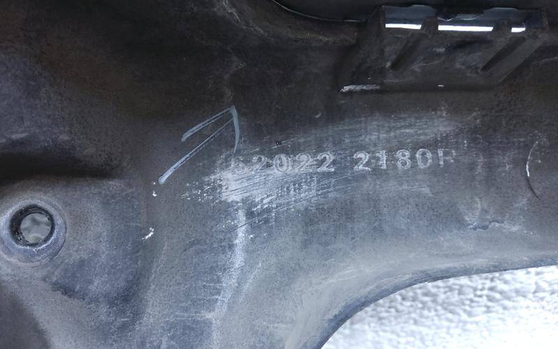 Бампер передний