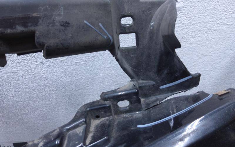 Бампер передний