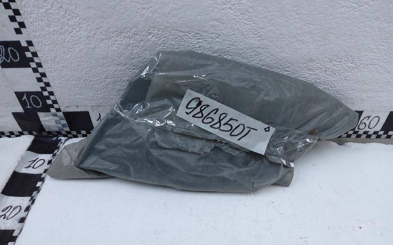 Накладка переднего бампера правая