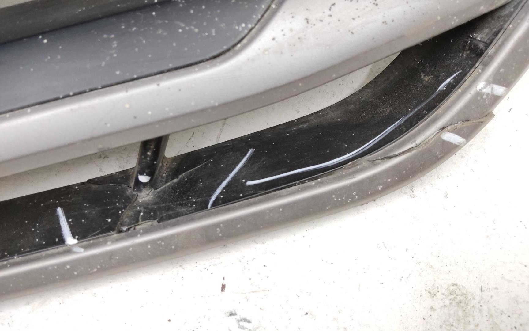 Решетка радиатора