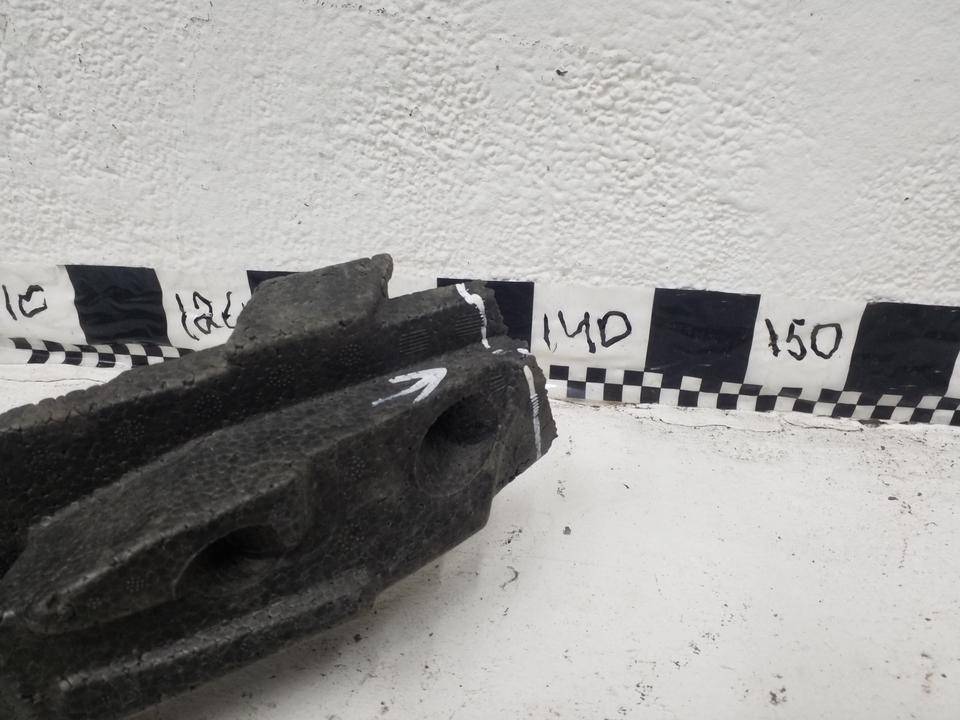 Наполнитель переднего бампера