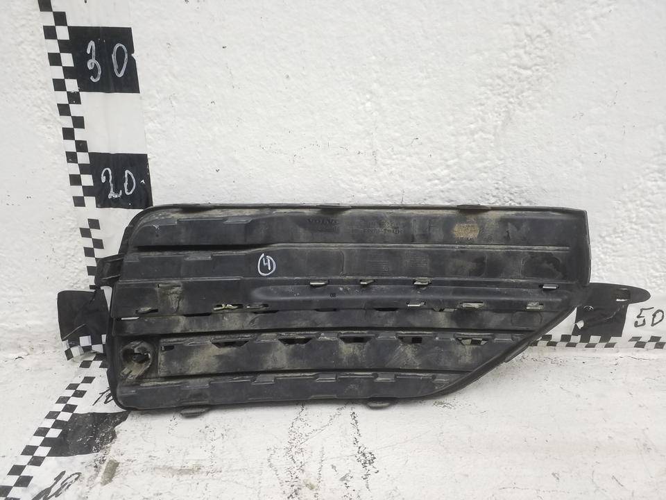 Накладка переднего бампера левая