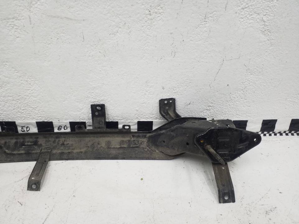 Усилитель заднего бампера