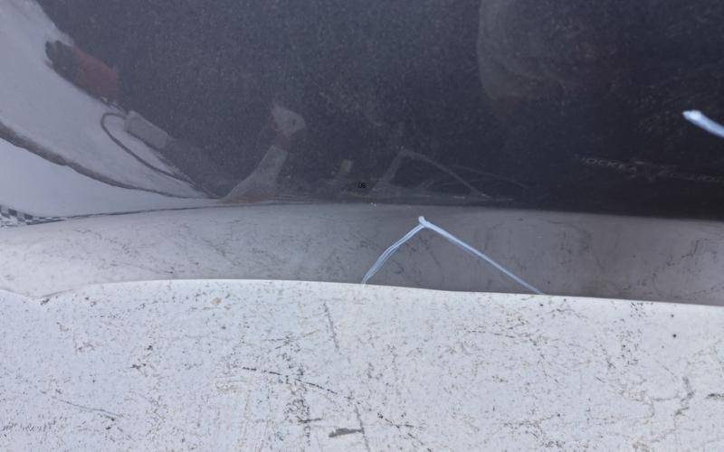 Крыло переднее левое