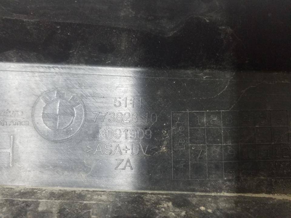 Решетка в бампер левая