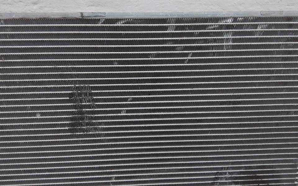 Радиатор кондиционера / конденсер