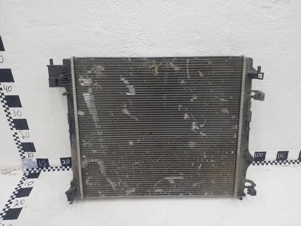 Радиатор охлаждения двигателя основной