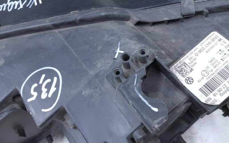 Фара правая